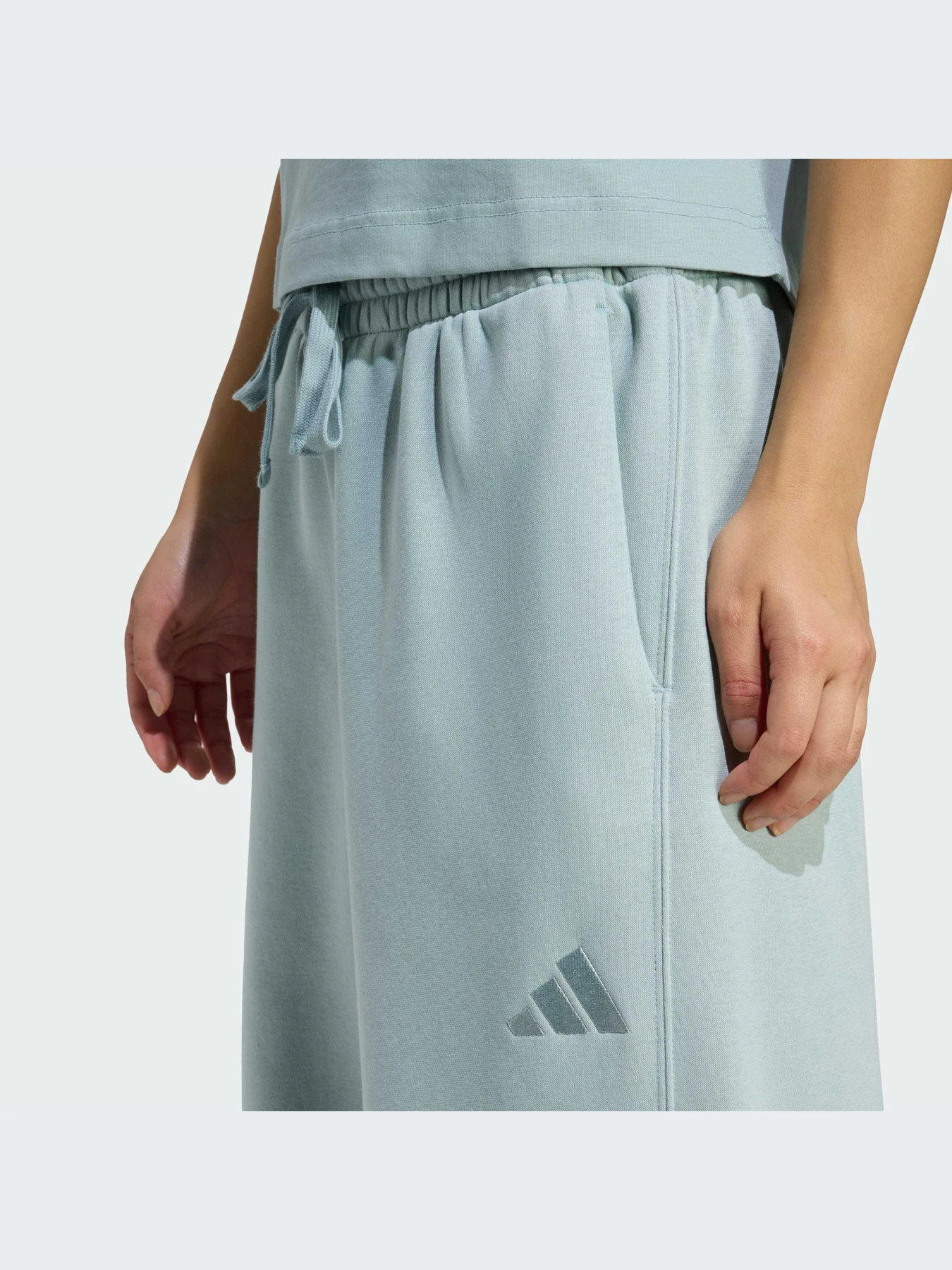 Брюки Adidas модель JY7795-KZ Брюки Adidas модель JY7795-KZ Фото
