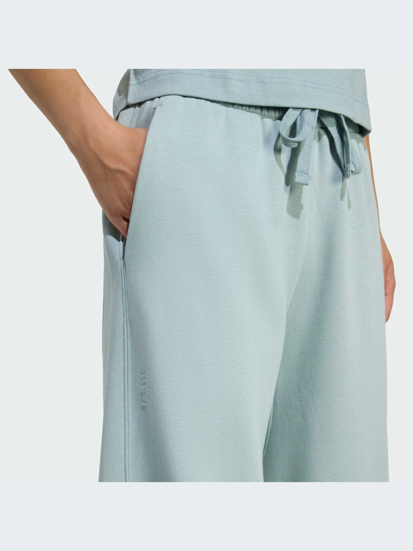 Брюки Adidas модель JY7795-KZ Брюки Adidas модель JY7795-KZ Фото