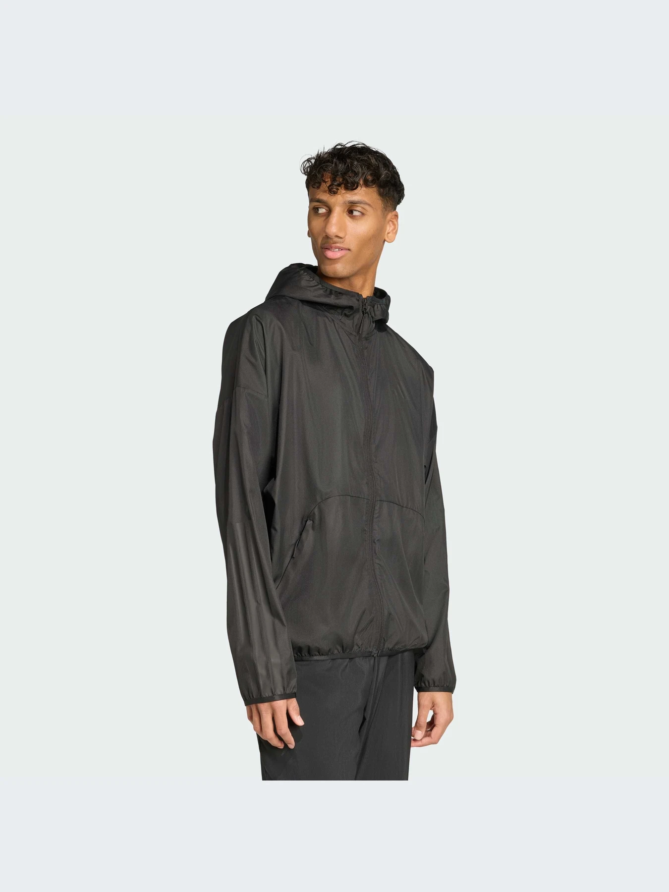 Куртки и дубленки Adidas модель JM3896-KZ Куртки и дубленки Adidas модель JM3896-KZ Фото