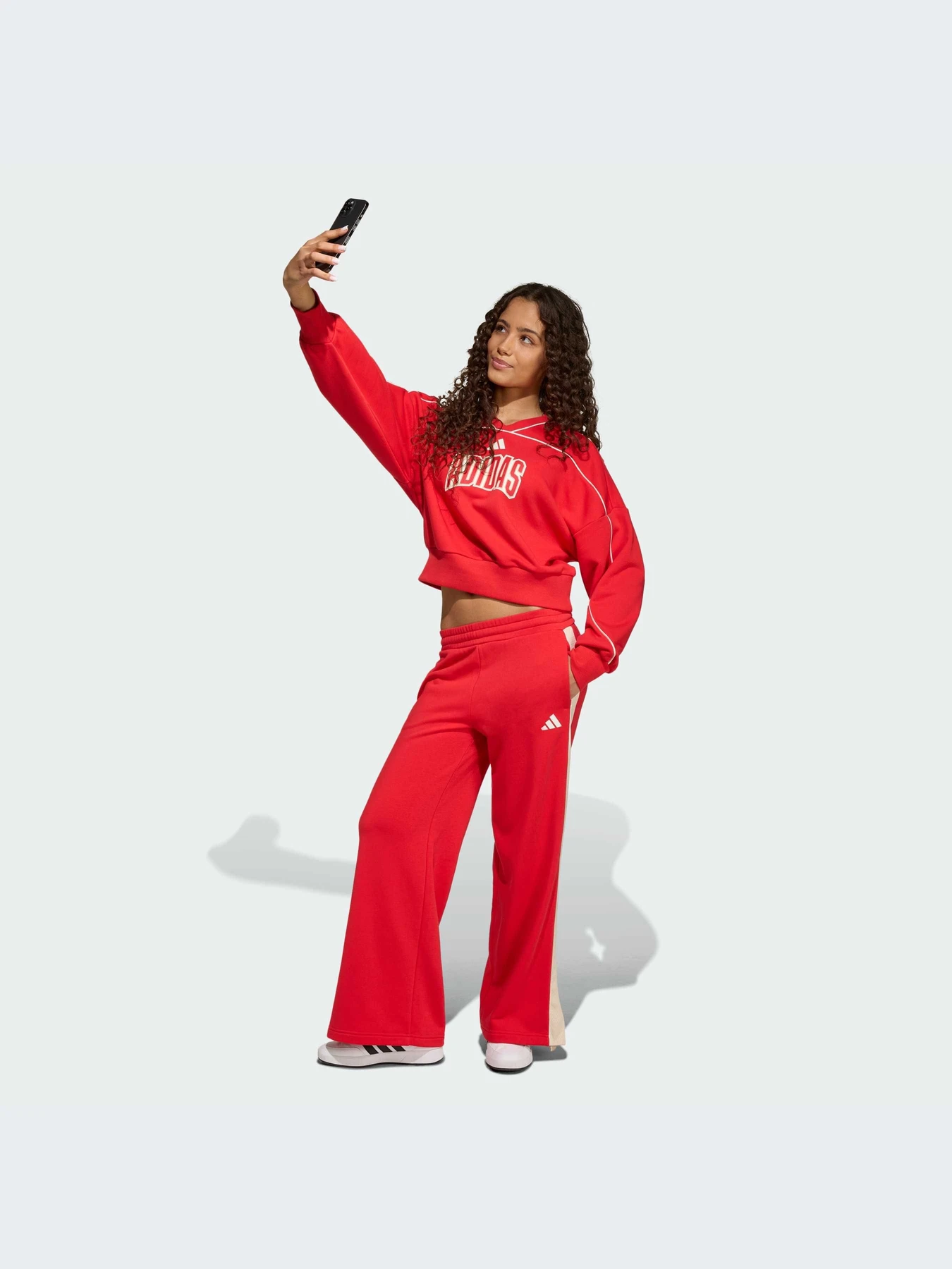 Худи и свитшоты Adidas модель KD3451-KZ Худи и свитшоты Adidas модель KD3451-KZ Фото