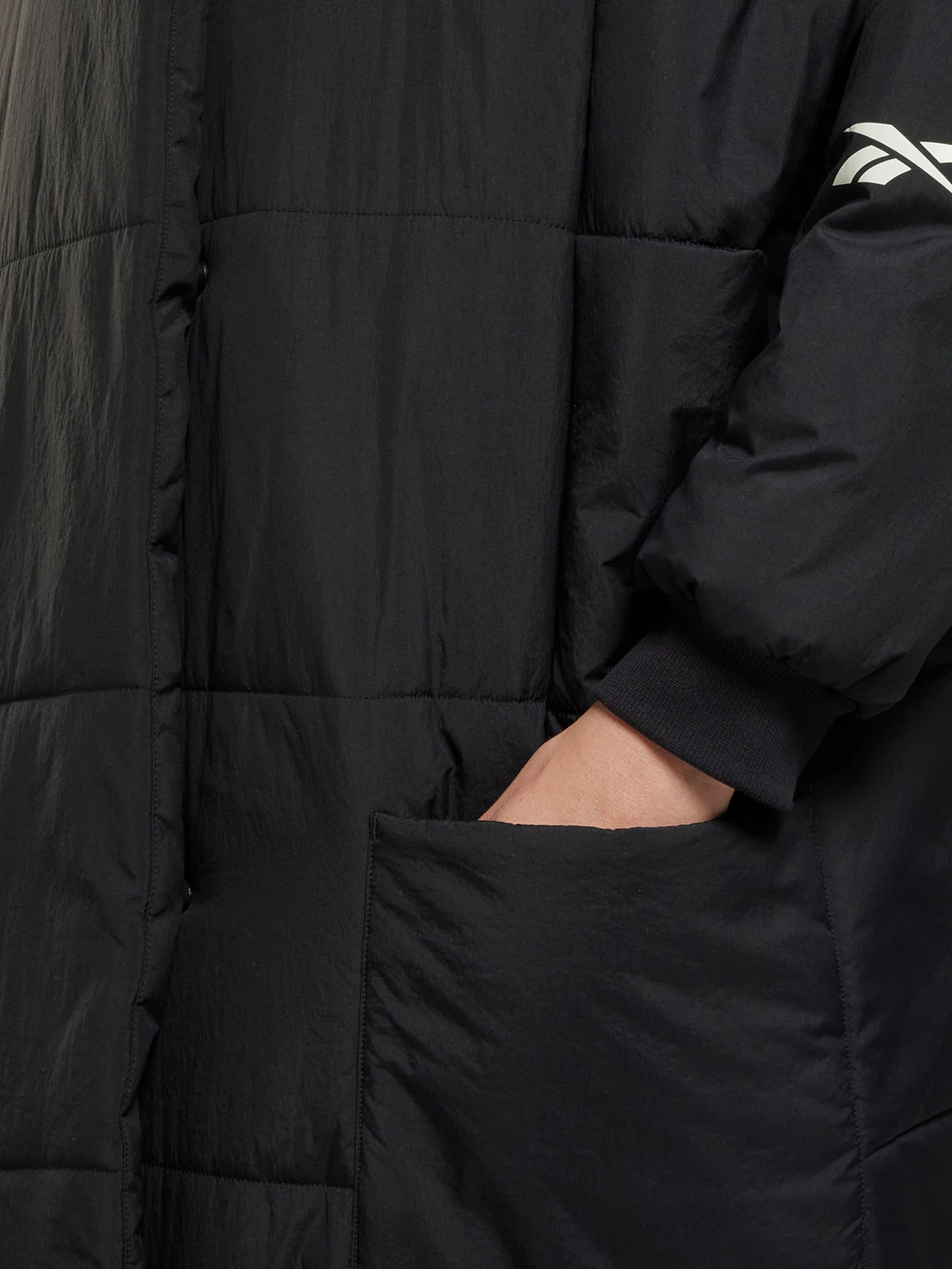 Куртки и дубленки Reebok S PAD LONG JACKET модель 101403478 Куртки и дубленки Reebok S PAD LONG JACKET модель 101403478 Фото