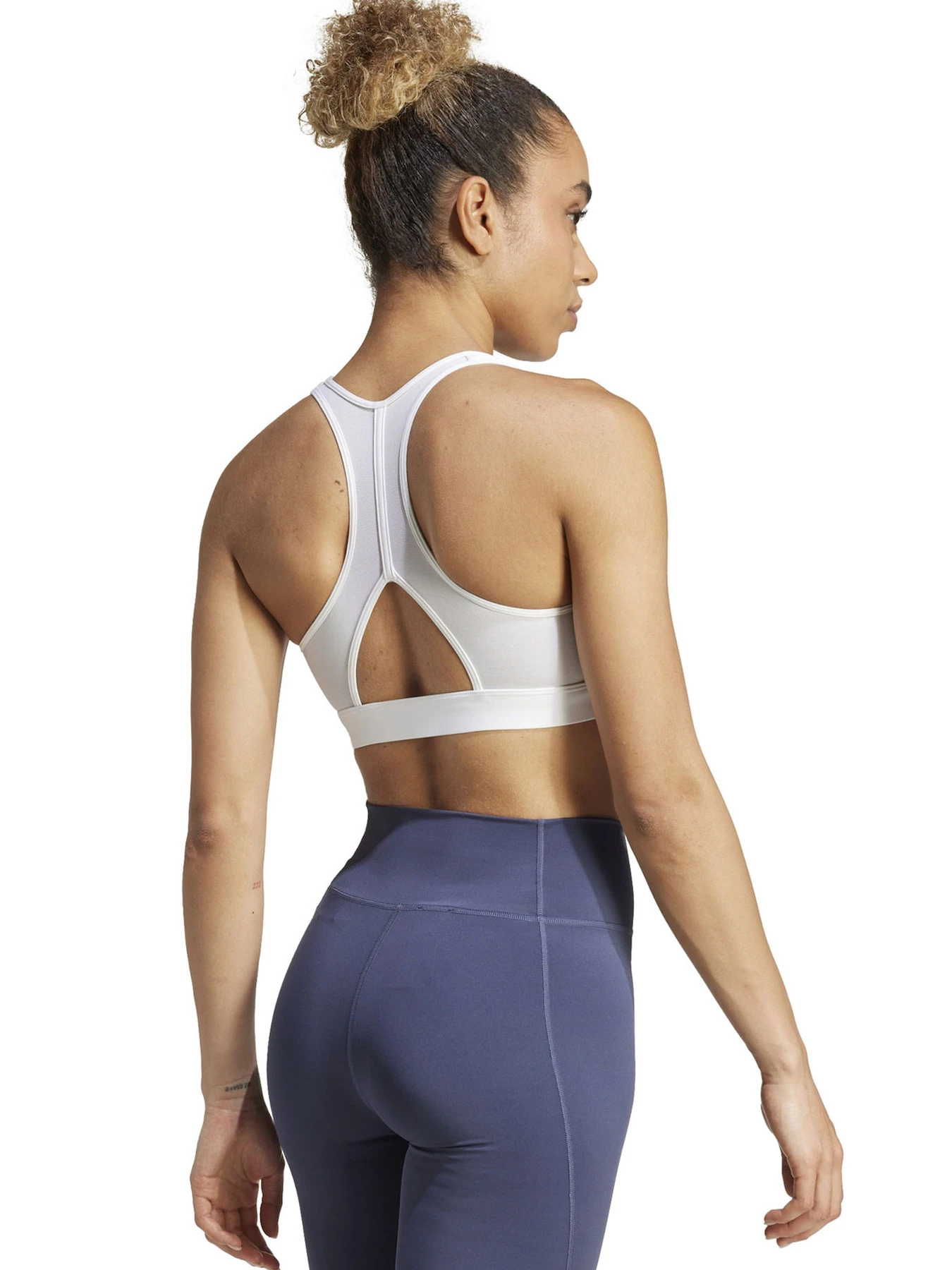 Футболки и поло Adidas PWRCT BL BRA WHITE модель 102231416 Футболки и поло Adidas PWRCT BL BRA WHITE модель 102231416 Фото