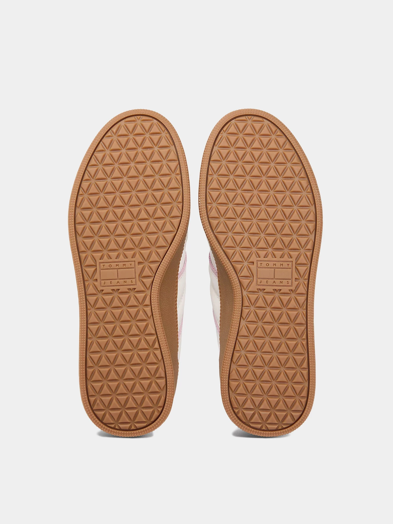 Кроссовки Tommy Hilfiger модель EN0EN02900-0GD Кроссовки Tommy Hilfiger модель EN0EN02900-0GD Фото
