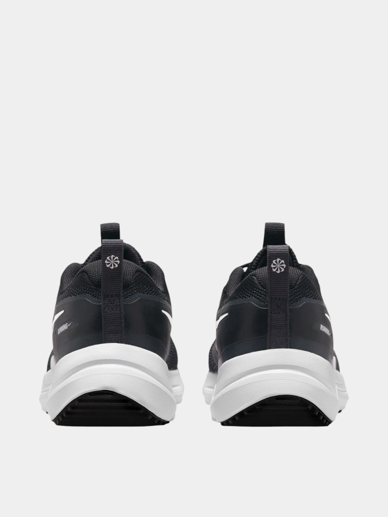 Кроссовки NIKE Nike Cosmic Runner модель 102090821 Кроссовки NIKE Nike Cosmic Runner модель 102090821 Фото
