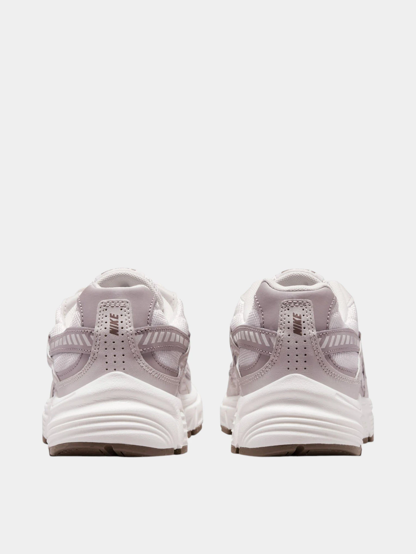 Кроссовки NIKE WMNS NIKE INITIATOR модель 102237368 Кроссовки NIKE WMNS NIKE INITIATOR модель 102237368 Фото