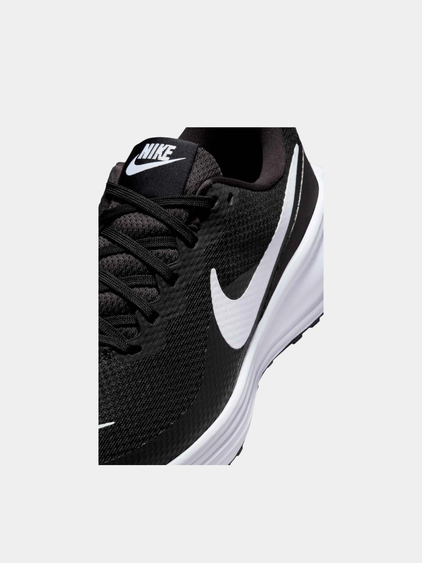 Кроссовки NIKE W NIKE REVOLUTION 8 модель 102265606 Кроссовки NIKE W NIKE REVOLUTION 8 модель 102265606 Фото