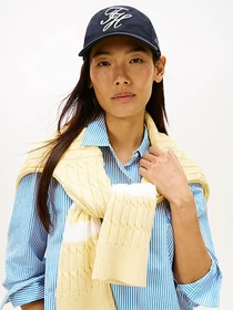 Шапки и кепки Tommy Hilfiger модель AW0AW18221-DW6 Фото