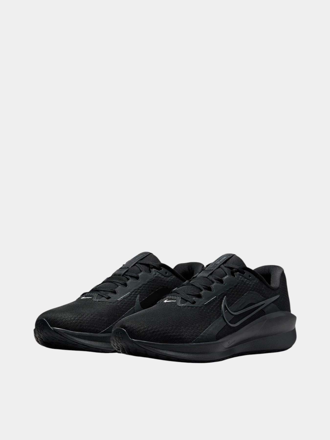 Кроссовки NIKE NIKE DOWNSHIFTER 13 модель 101982704 Кроссовки NIKE NIKE DOWNSHIFTER 13 модель 101982704 Фото