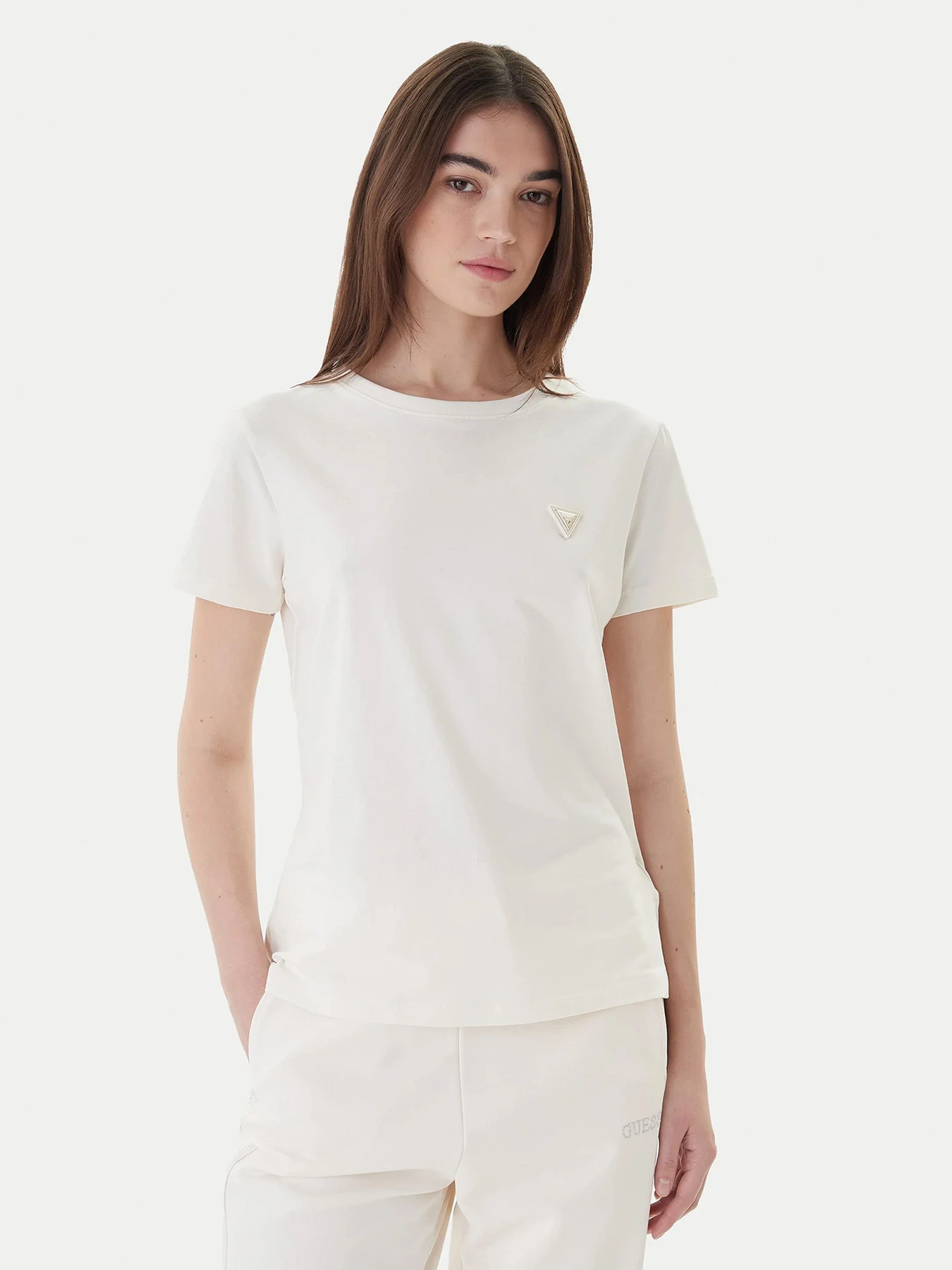 Футболки и поло GUESS модель V4YI09-J1314-G1O6 Футболки и поло GUESS модель V4YI09-J1314-G1O6 Фото