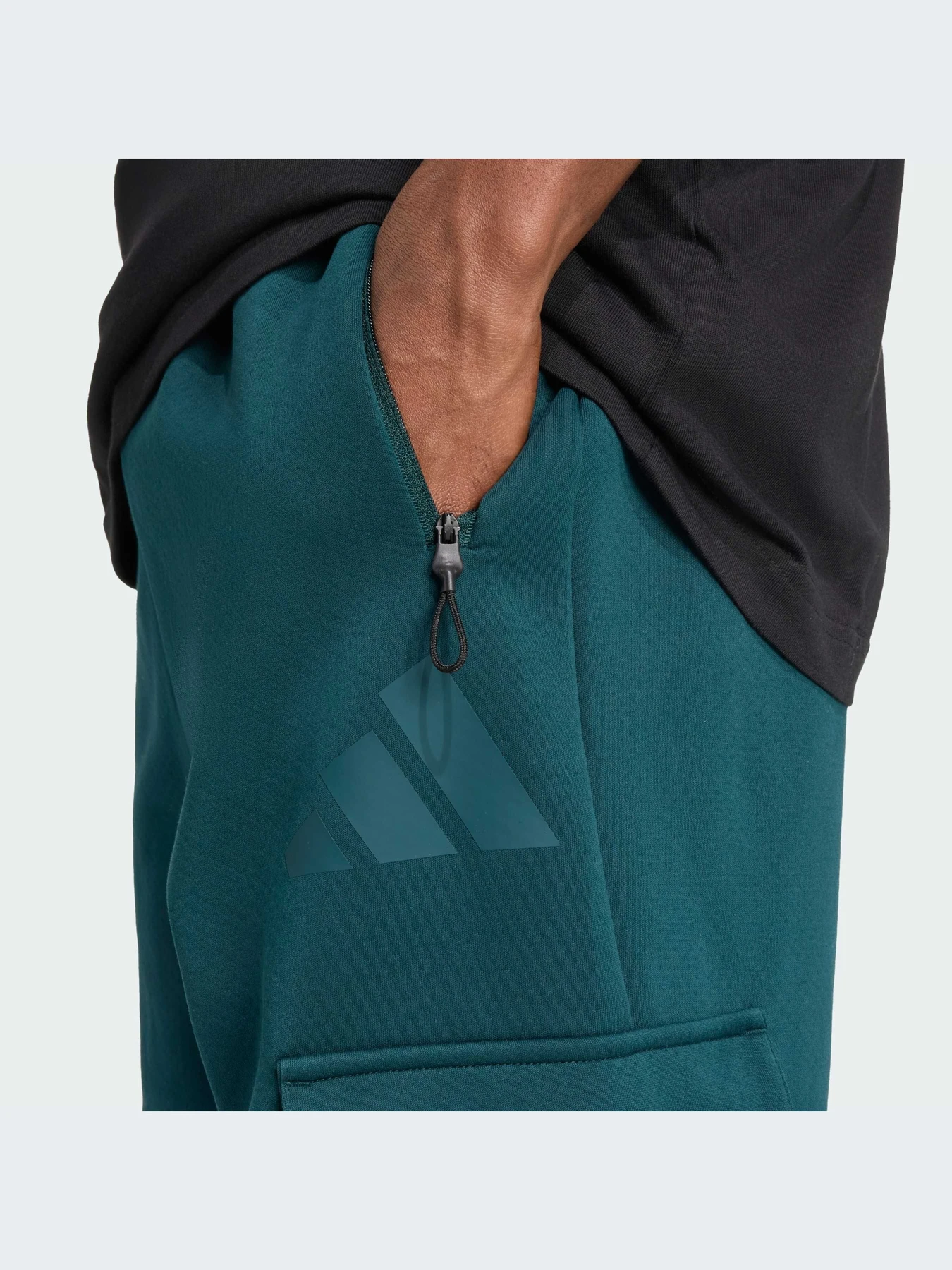 Брюки Adidas ZNE модель JW4759-KZ Брюки Adidas ZNE модель JW4759-KZ Фото