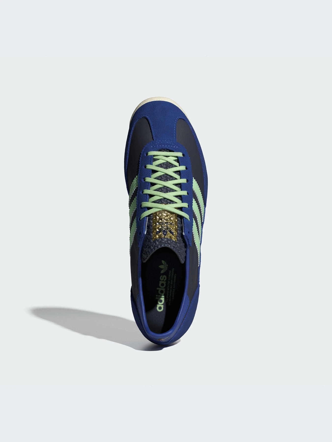 Кроссовки Adidas модель IE3426-KZ Кроссовки Adidas модель IE3426-KZ Фото
