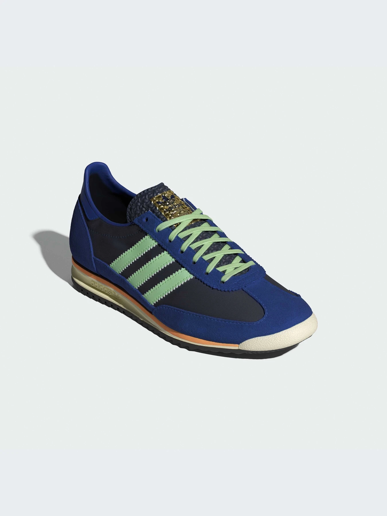 Кроссовки Adidas модель IE3426-KZ Кроссовки Adidas модель IE3426-KZ Фото