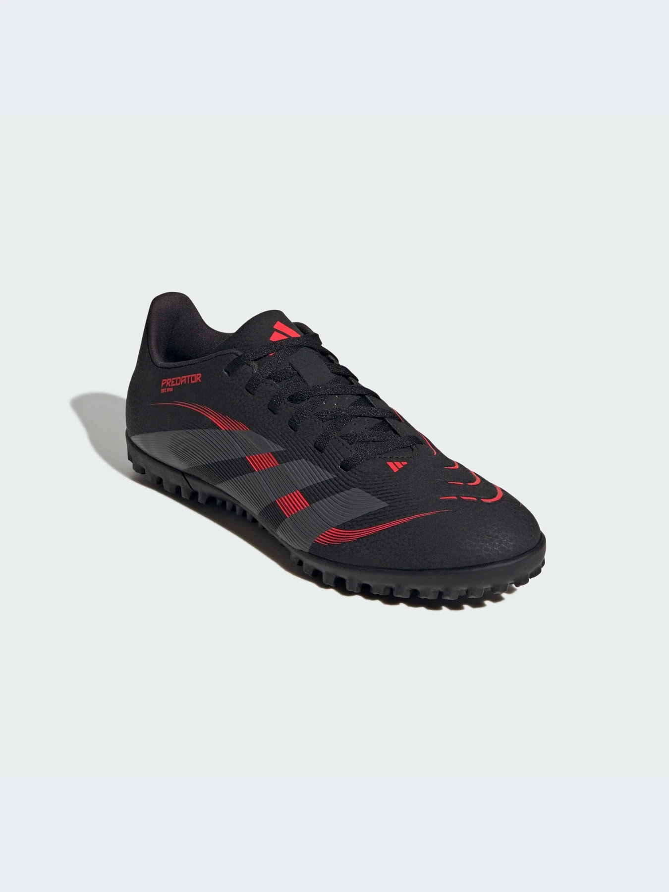 Кроссовки Adidas Predator модель ID3783-KZ Кроссовки Adidas Predator модель ID3783-KZ Фото