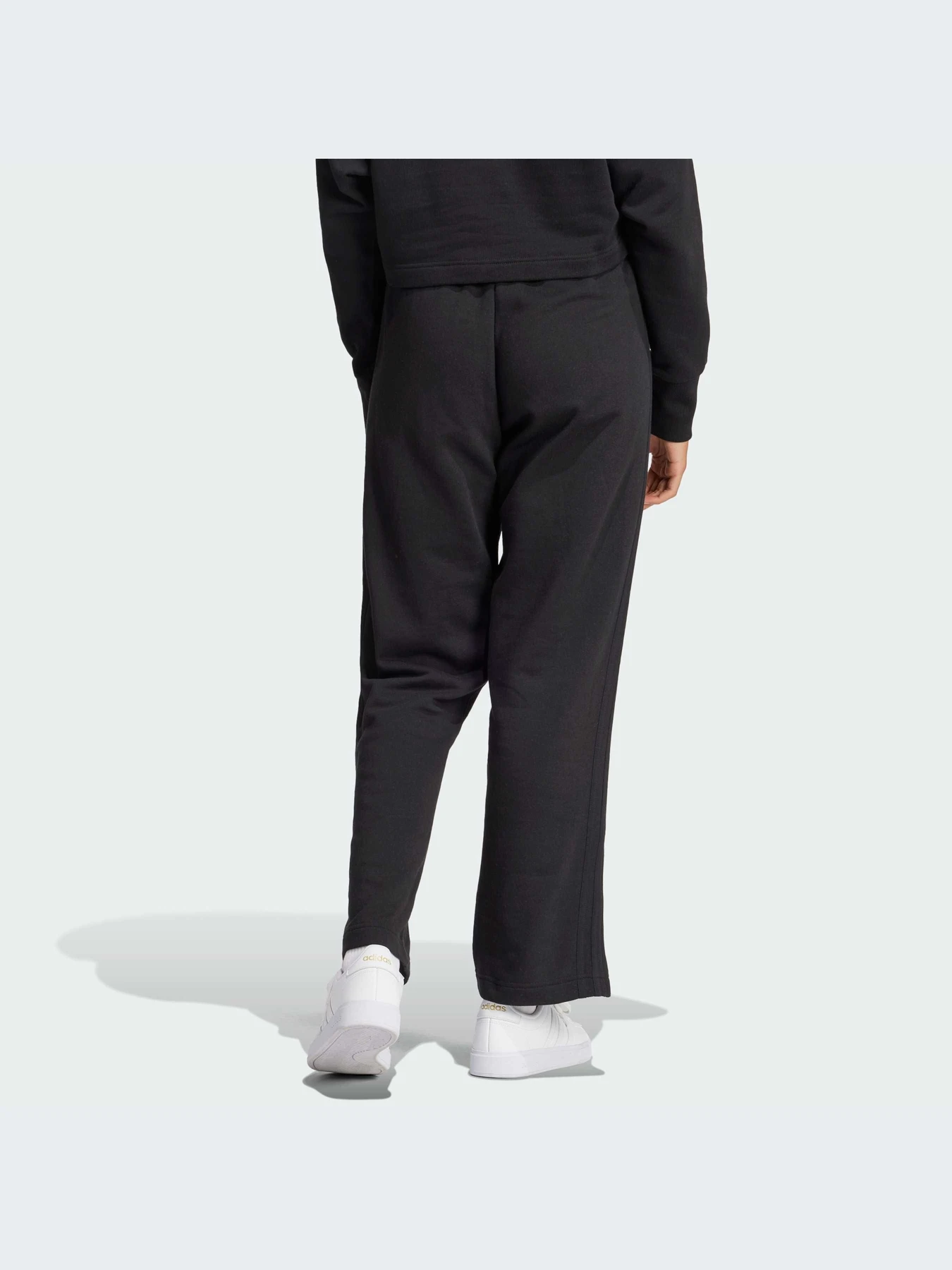 Брюки Adidas модель JI9106-KZ Брюки Adidas модель JI9106-KZ Фото