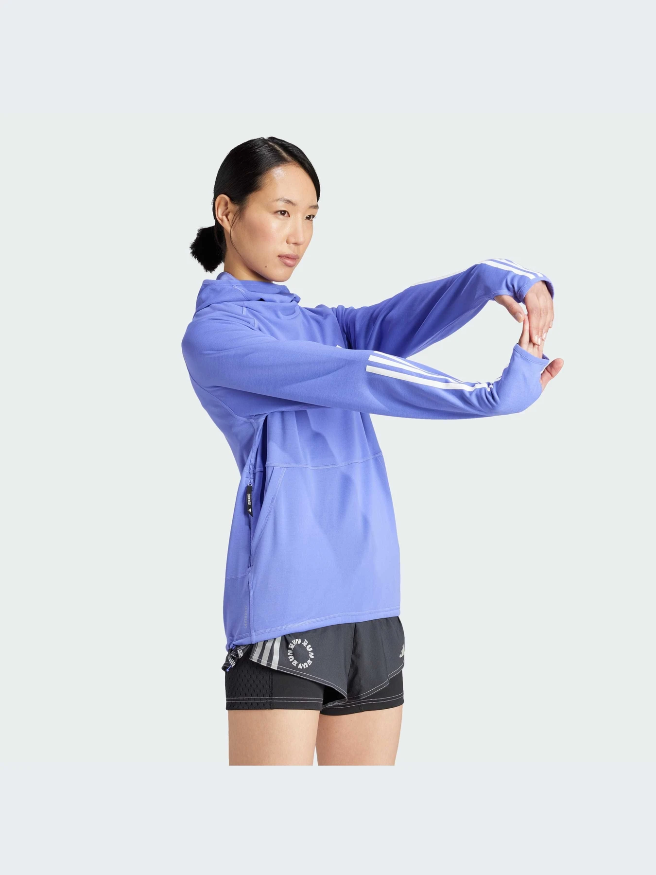 Худи и свитшоты Adidas модель IW0007-KZ Худи и свитшоты Adidas модель IW0007-KZ Фото