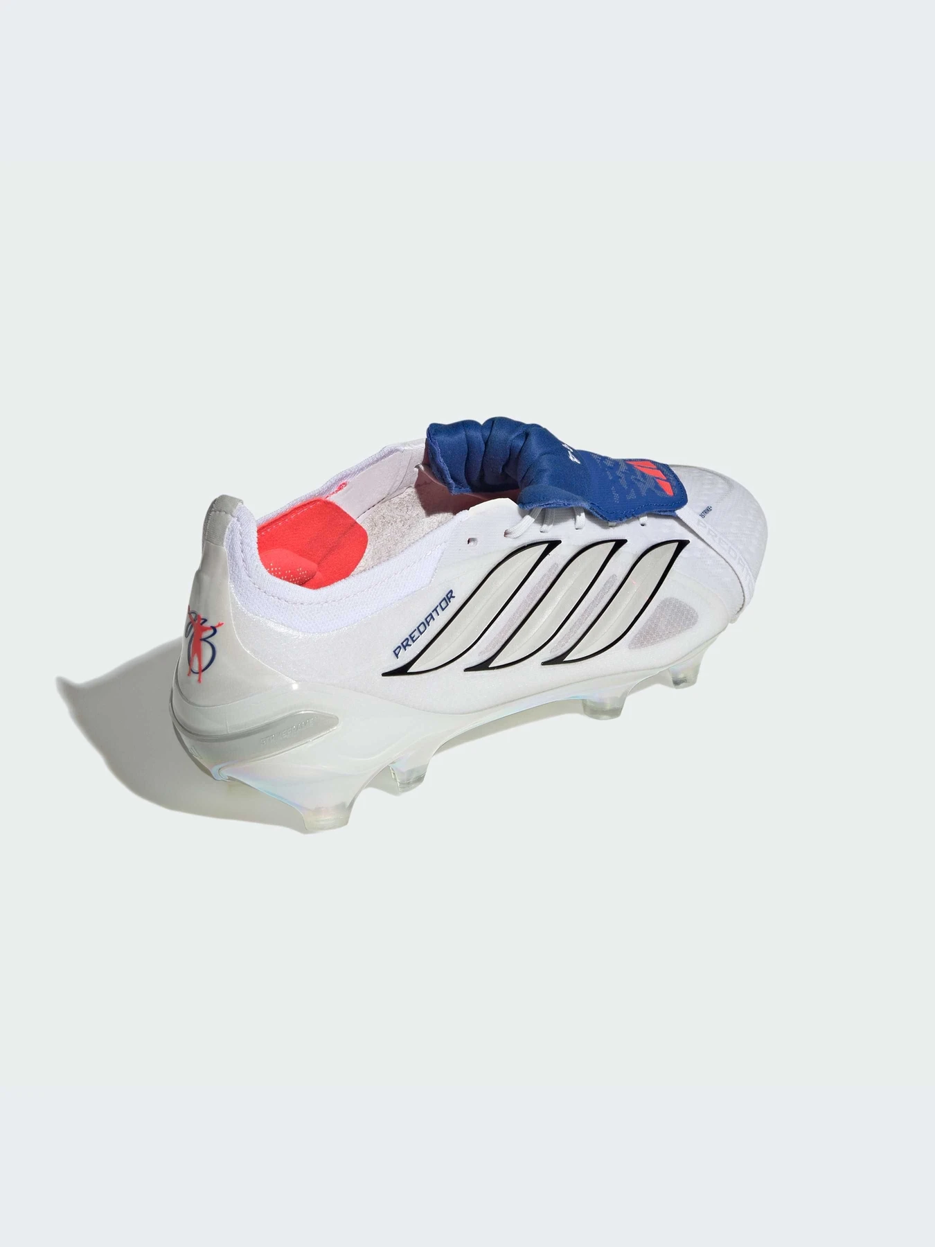 Кроссовки Adidas Predator модель JS0376-KZ Кроссовки Adidas Predator модель JS0376-KZ Фото