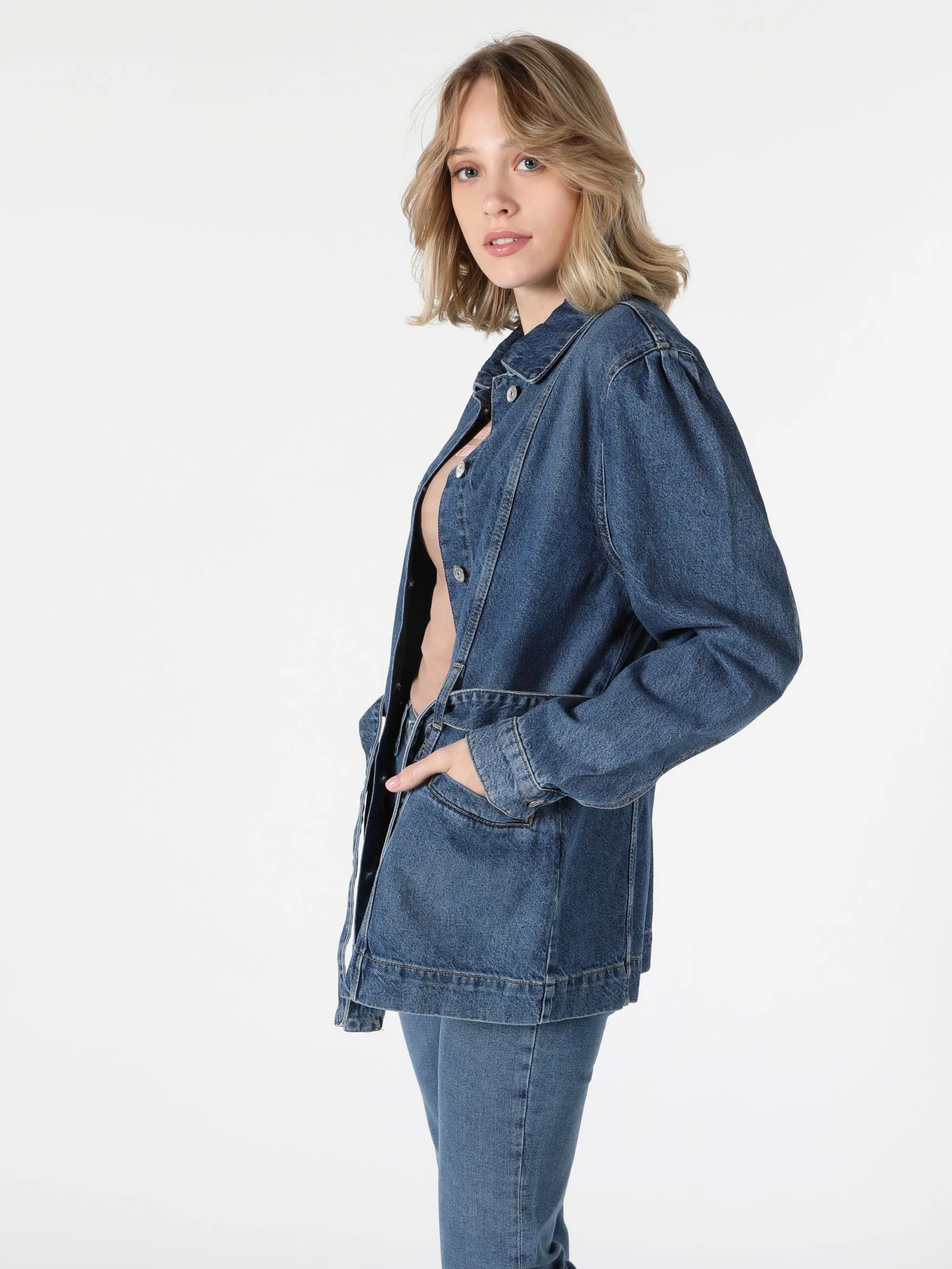 Куртки и дубленки Colin’s модель CL1055580_DN41530 Фото