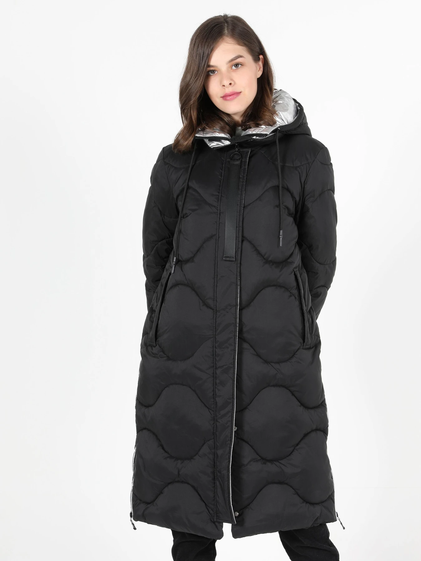 Куртки и дубленки Colin’s модель CL1051076_BLK Фото