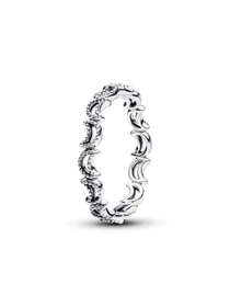 Без камней PANDORA Moments модель 194258C00 Фото