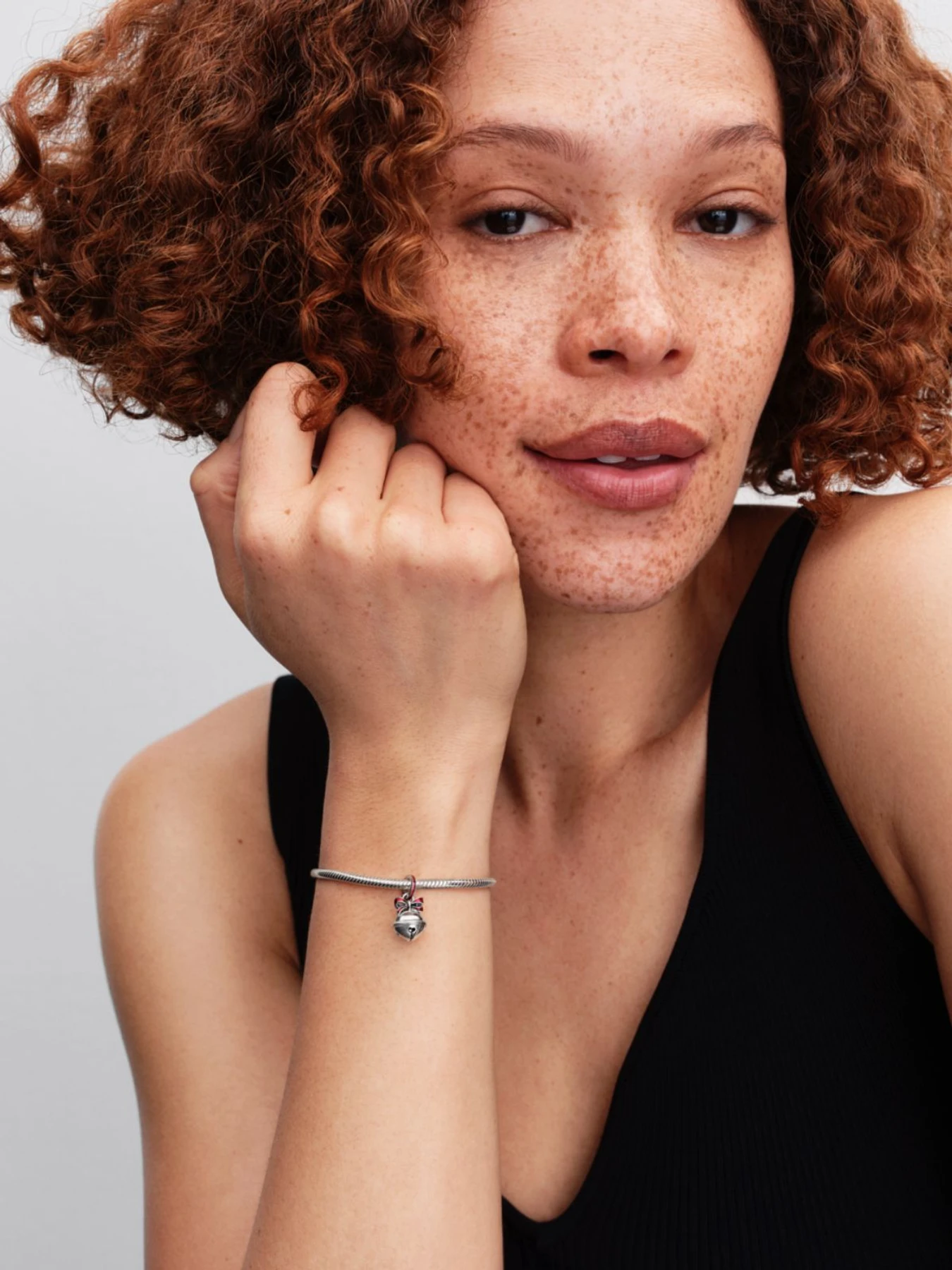 Шармы-подвески PANDORA Moments модель 794246C01 Шармы-подвески PANDORA Moments модель 794246C01 Фото