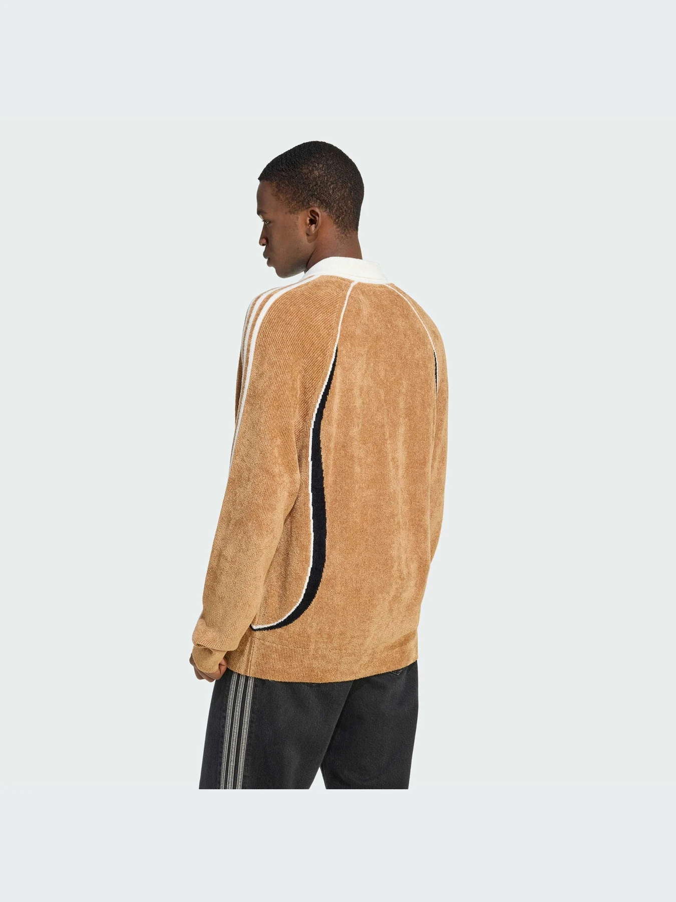 Худи и свитшоты Adidas модель KS5444-KZ Худи и свитшоты Adidas модель KS5444-KZ Фото