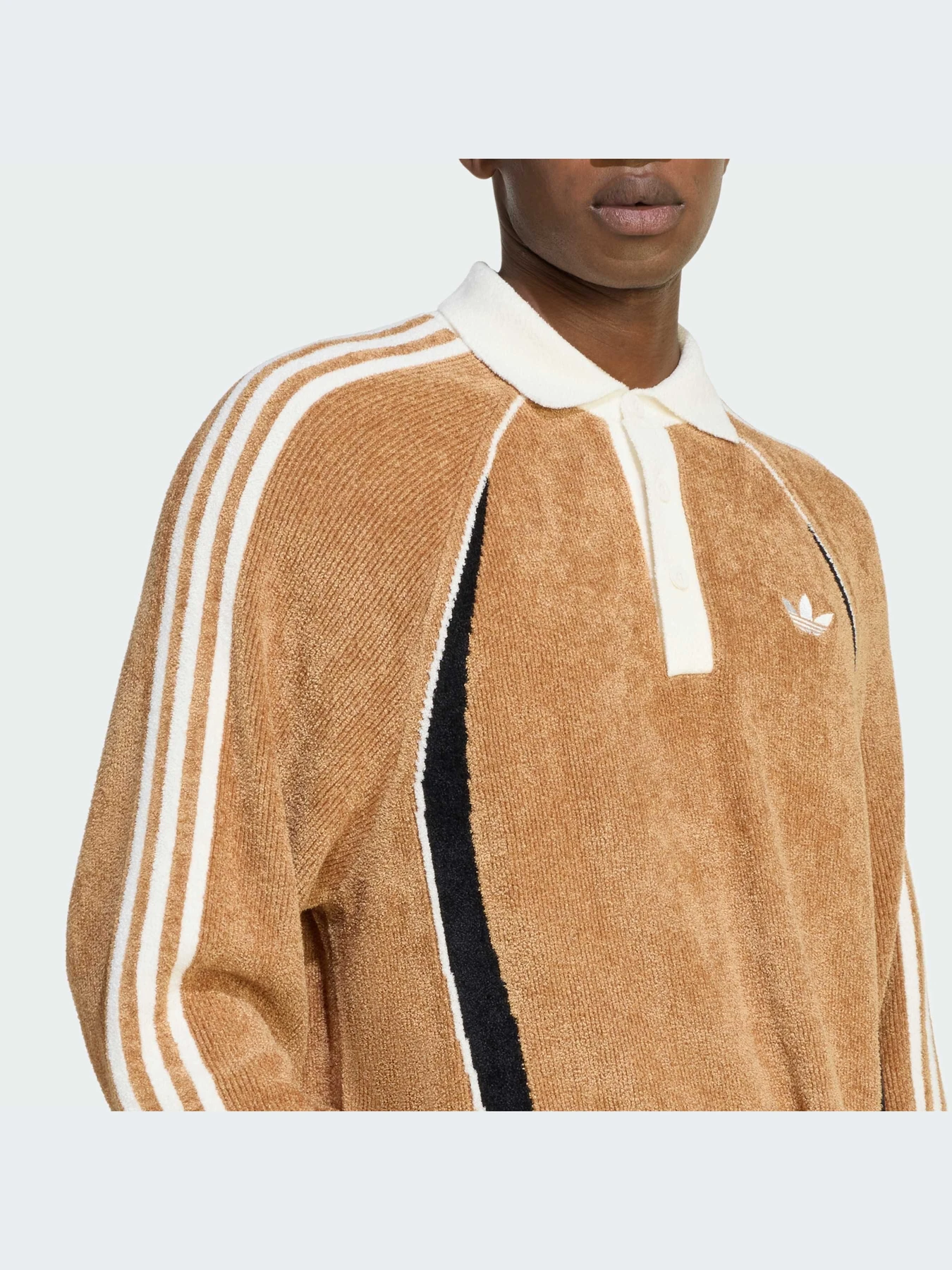 Худи и свитшоты Adidas модель KS5444-KZ Худи и свитшоты Adidas модель KS5444-KZ Фото