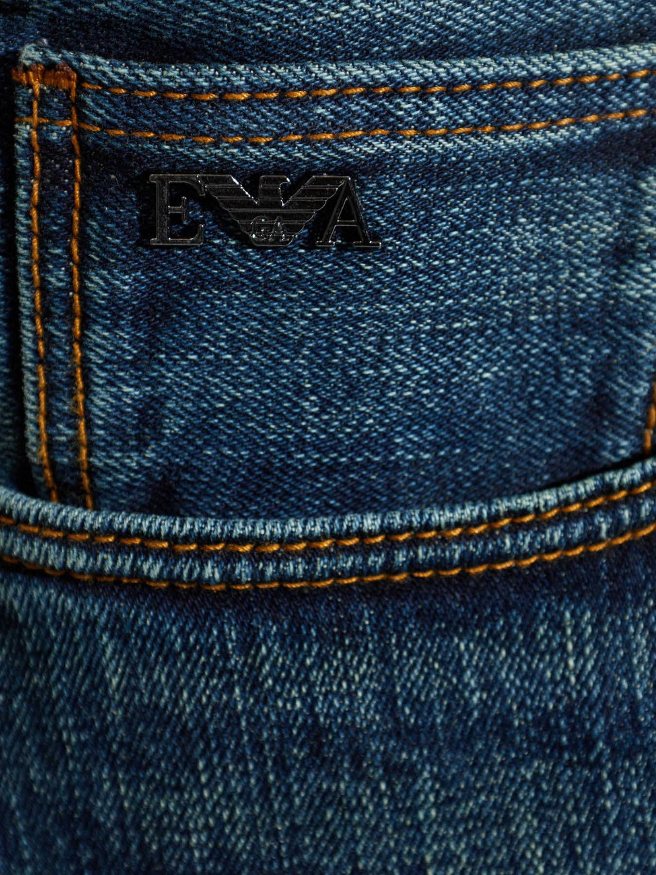 Джинсы Emporio Armani модель EM000121-AF22245-MB001 Джинсы Emporio Armani модель EM000121-AF22245-MB001 Фото