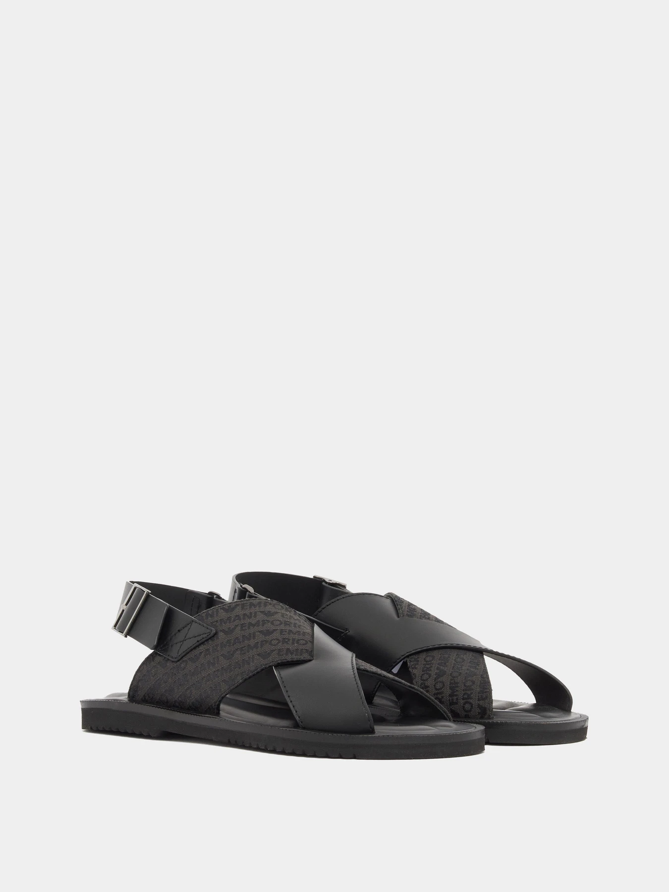 Сандалии Emporio Armani модель EM004323-AF25617-MC012 Сандалии Emporio Armani модель EM004323-AF25617-MC012 Фото