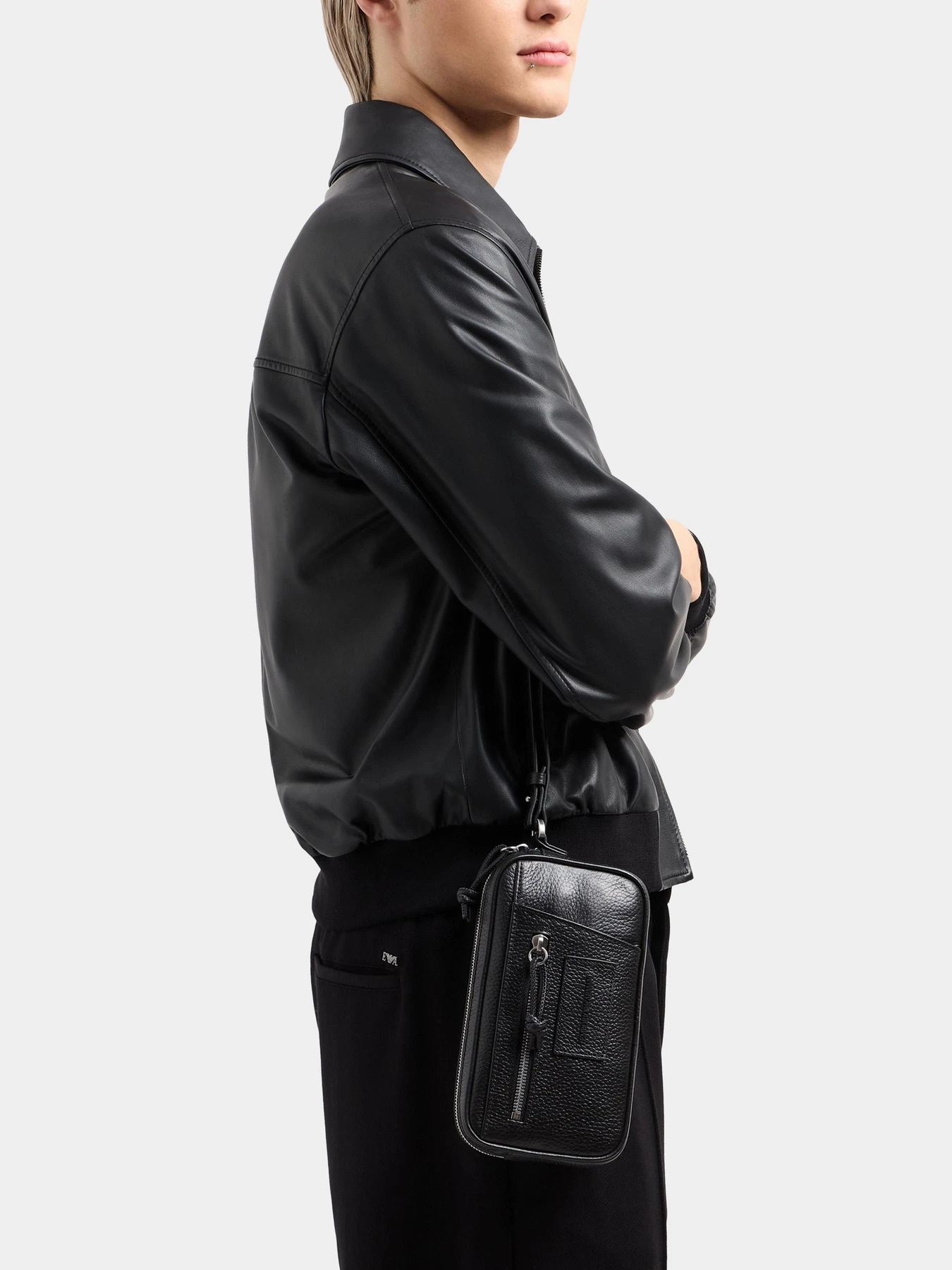Кошельки Emporio Armani модель EM000955-AF13396-UC001 Кошельки Emporio Armani модель EM000955-AF13396-UC001 Фото