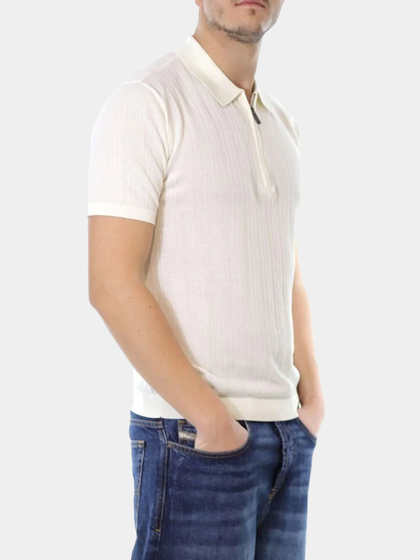 Футболки и поло Emporio Armani модель EM004305-AF23761-U1145 Футболки и поло Emporio Armani модель EM004305-AF23761-U1145 Фото