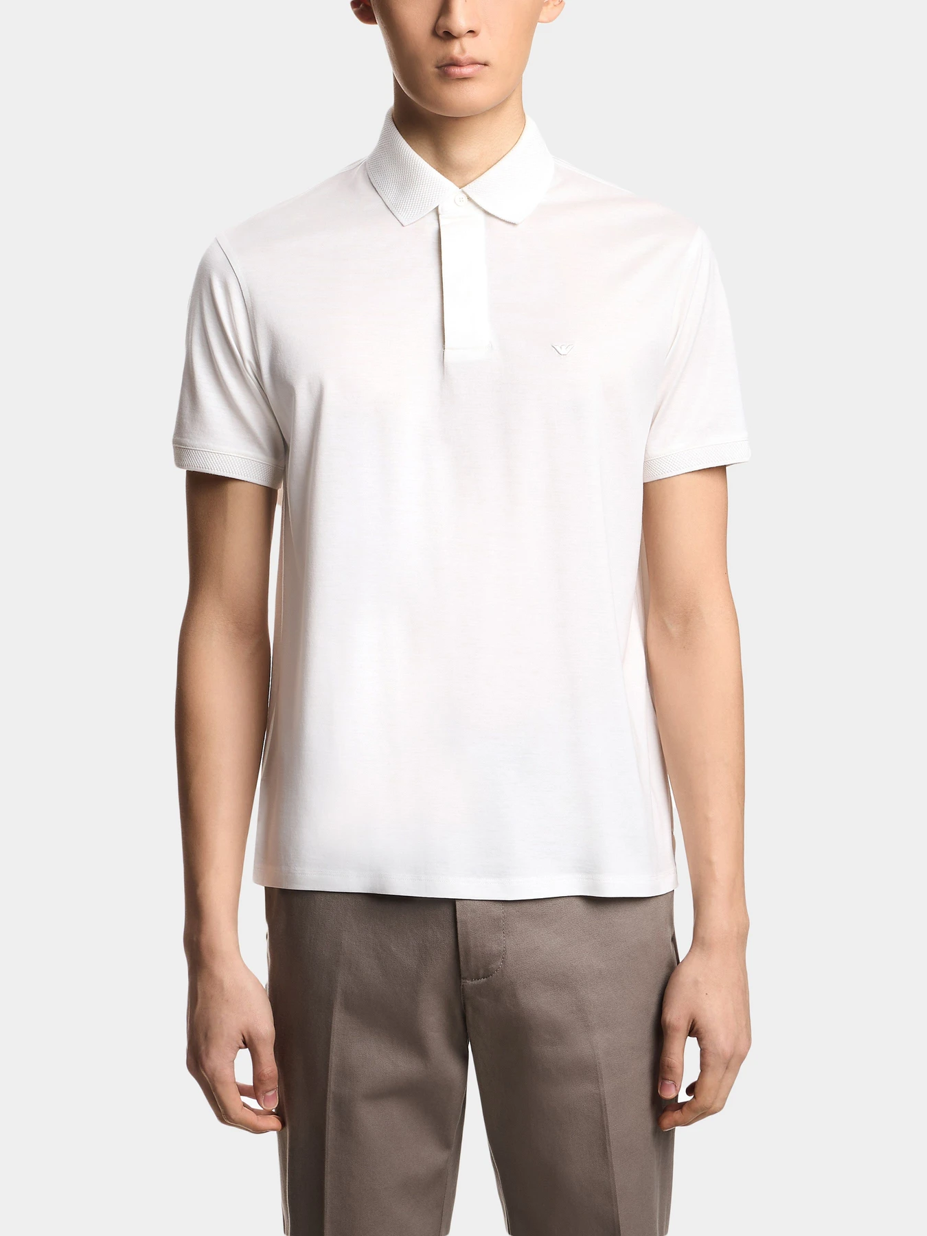 Футболки и поло Emporio Armani модель EM004588-AF10017-U0003 Футболки и поло Emporio Armani модель EM004588-AF10017-U0003 Фото