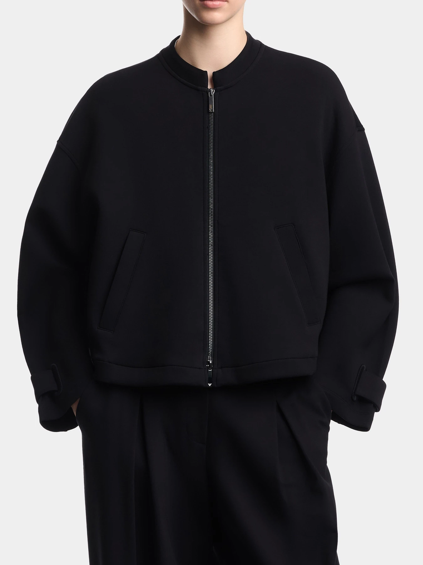 Куртки и дубленки Emporio Armani модель EW003177-AF10002-UC001 Фото