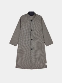 Пальто и плащи Emporio Armani модель EW004355-AF23976-MB001 Фото