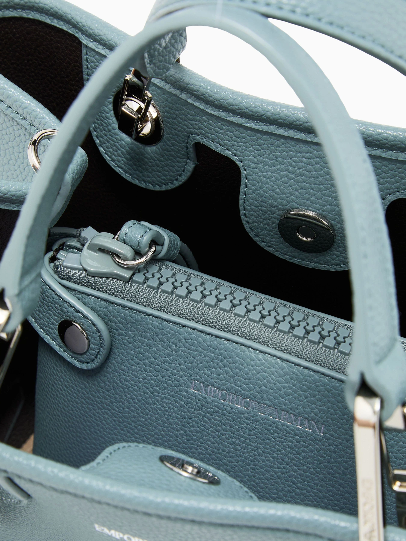 Сумки Emporio Armani модель EW000361-AF12036-M9110 Фото