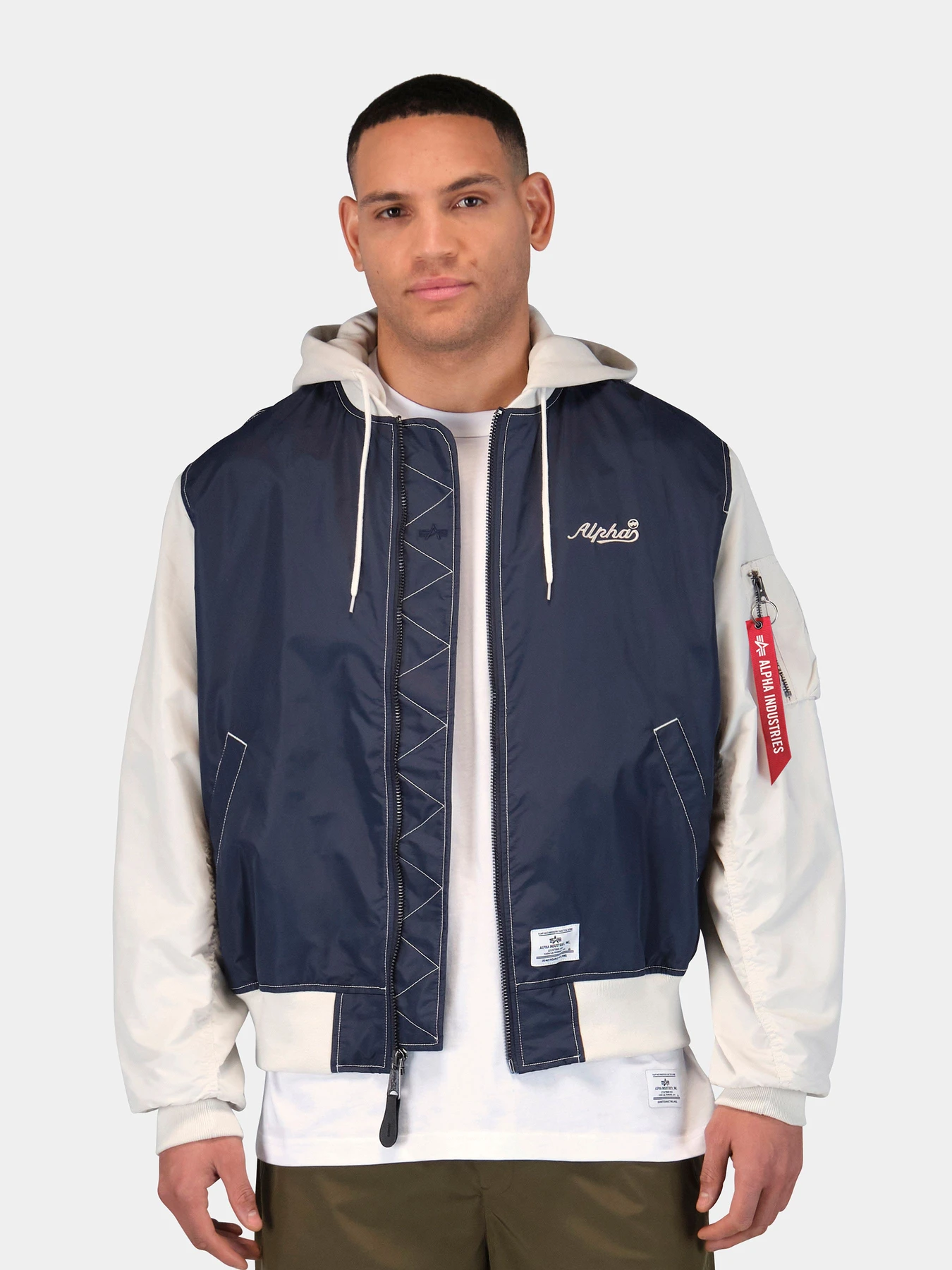Куртки и дубленки Alpha Industries модель MJL56003C1_410 Куртки и дубленки Alpha Industries модель MJL56003C1_410 Фото