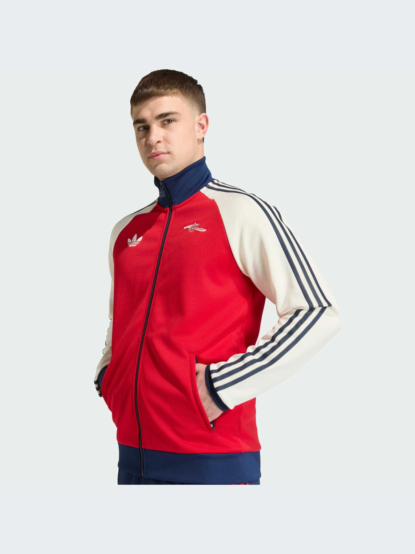 Худи и свитшоты Adidas модель KB1793-KZ Худи и свитшоты Adidas модель KB1793-KZ Фото