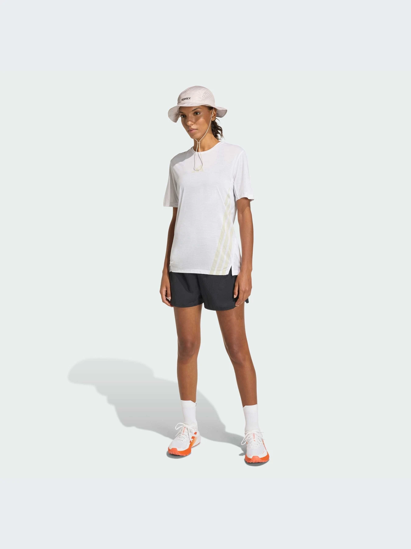 Футболки и поло Adidas модель KD4857-KZ Футболки и поло Adidas модель KD4857-KZ Фото