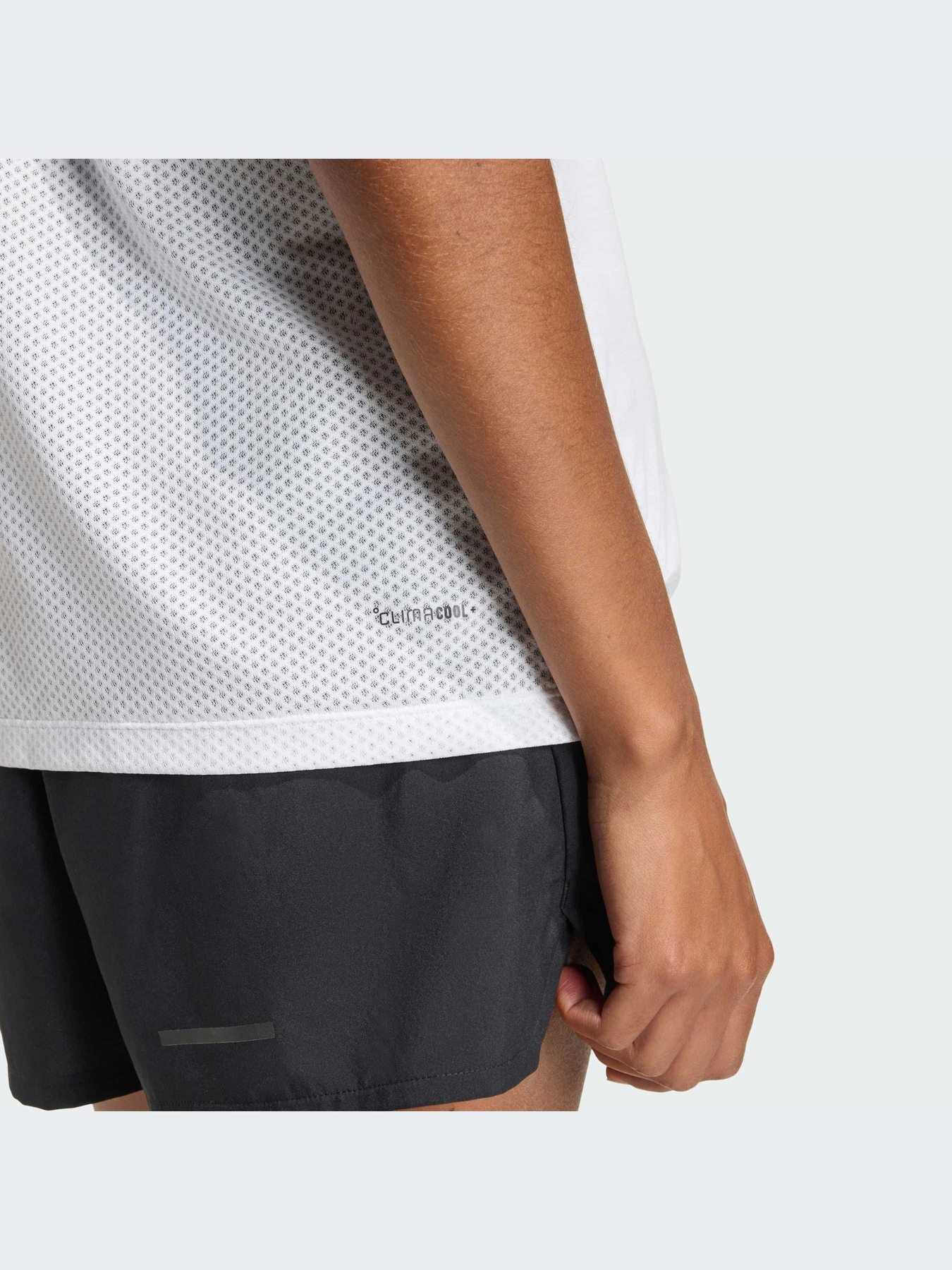 Футболки и поло Adidas модель KD4857-KZ Футболки и поло Adidas модель KD4857-KZ Фото
