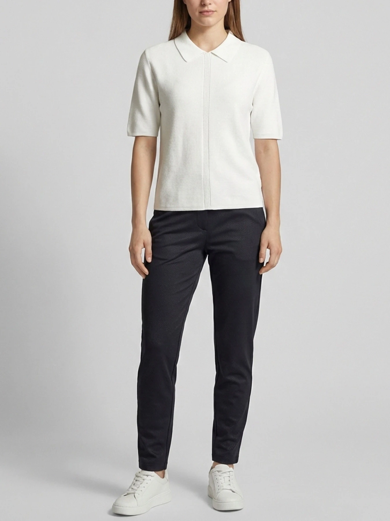 Худи и свитшоты Emporio Armani модель EW004700-AF21567-U0006 Фото