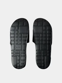 Шлёпанцы Calvin Klein модель YM0YM01393-0GJ Фото