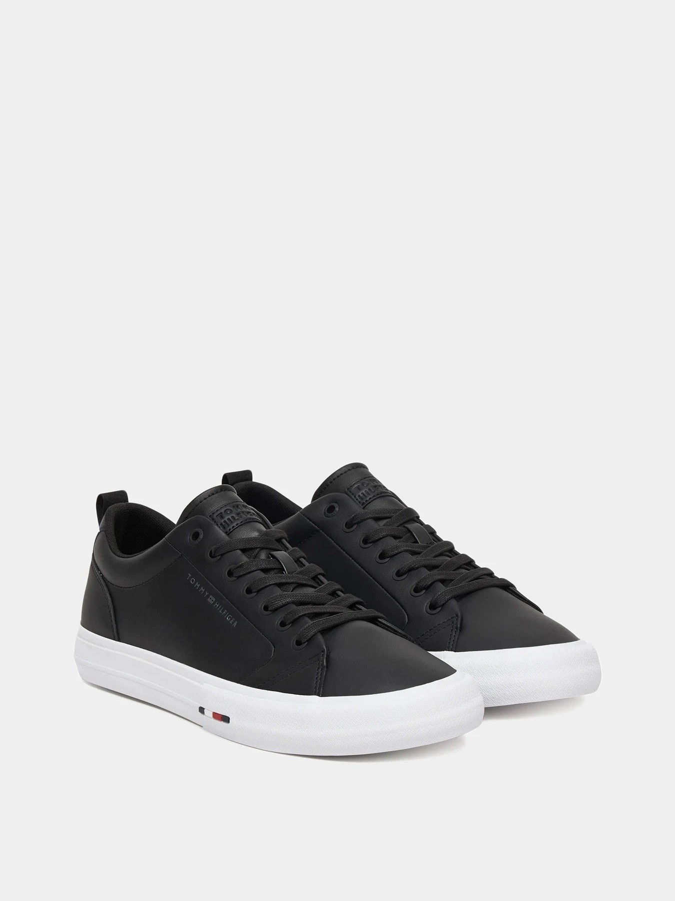 Кеды Tommy Hilfiger модель FM0FM05708-BDS Кеды Tommy Hilfiger модель FM0FM05708-BDS Фото