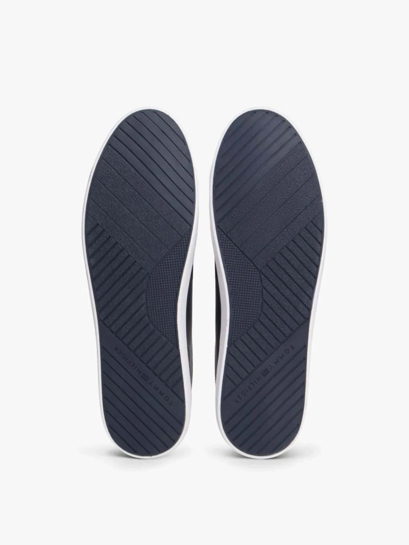 Кеды Tommy Hilfiger модель FM0FM05511-DW5 Кеды Tommy Hilfiger модель FM0FM05511-DW5 Фото