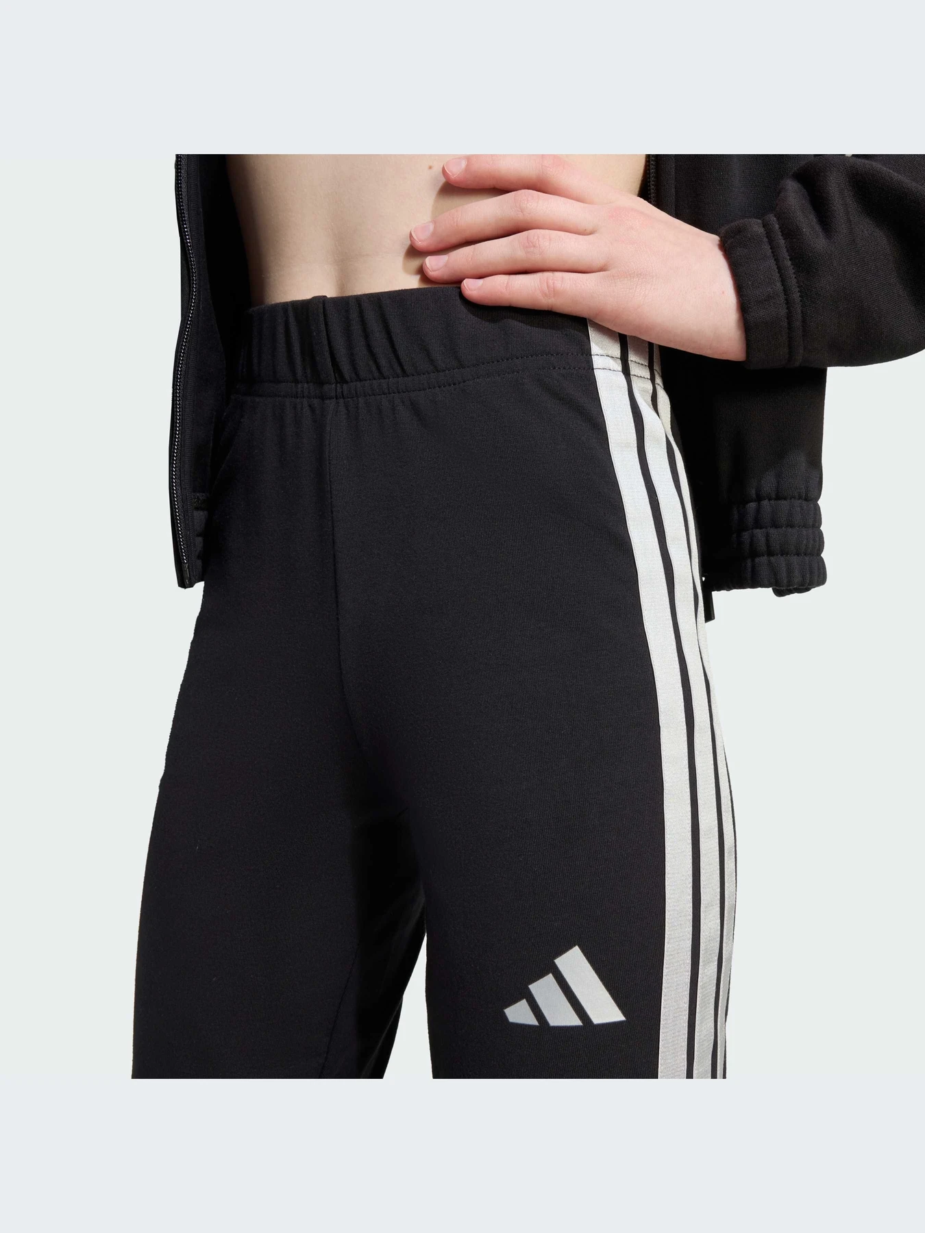 Костюмы Adidas модель JL7474-KZ Костюмы Adidas модель JL7474-KZ Фото
