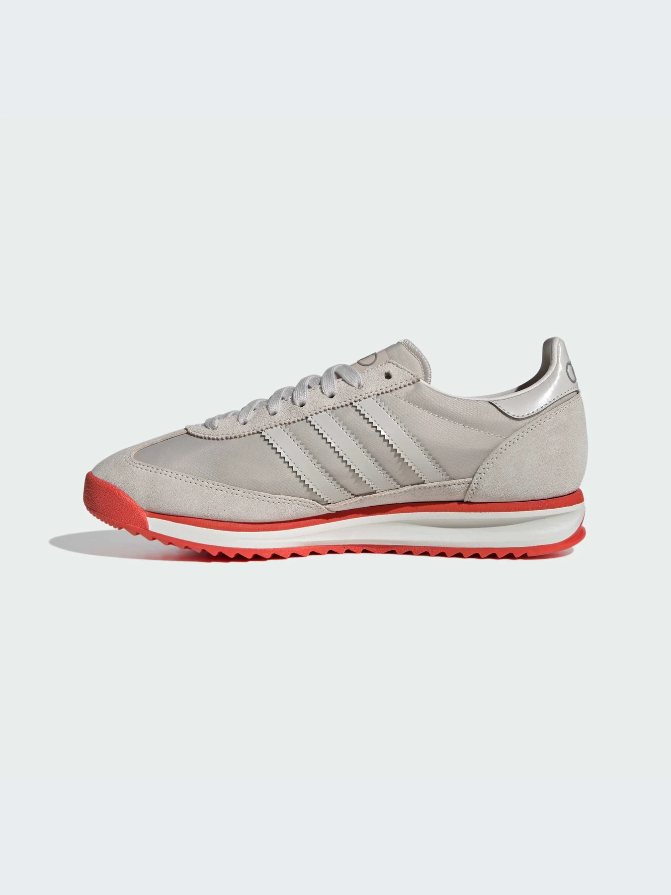 Кроссовки Adidas модель KJ1204-KZ Кроссовки Adidas модель KJ1204-KZ Фото