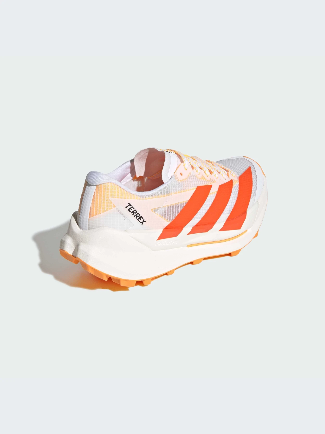Кроссовки Adidas модель JR9113-KZ Кроссовки Adidas модель JR9113-KZ Фото
