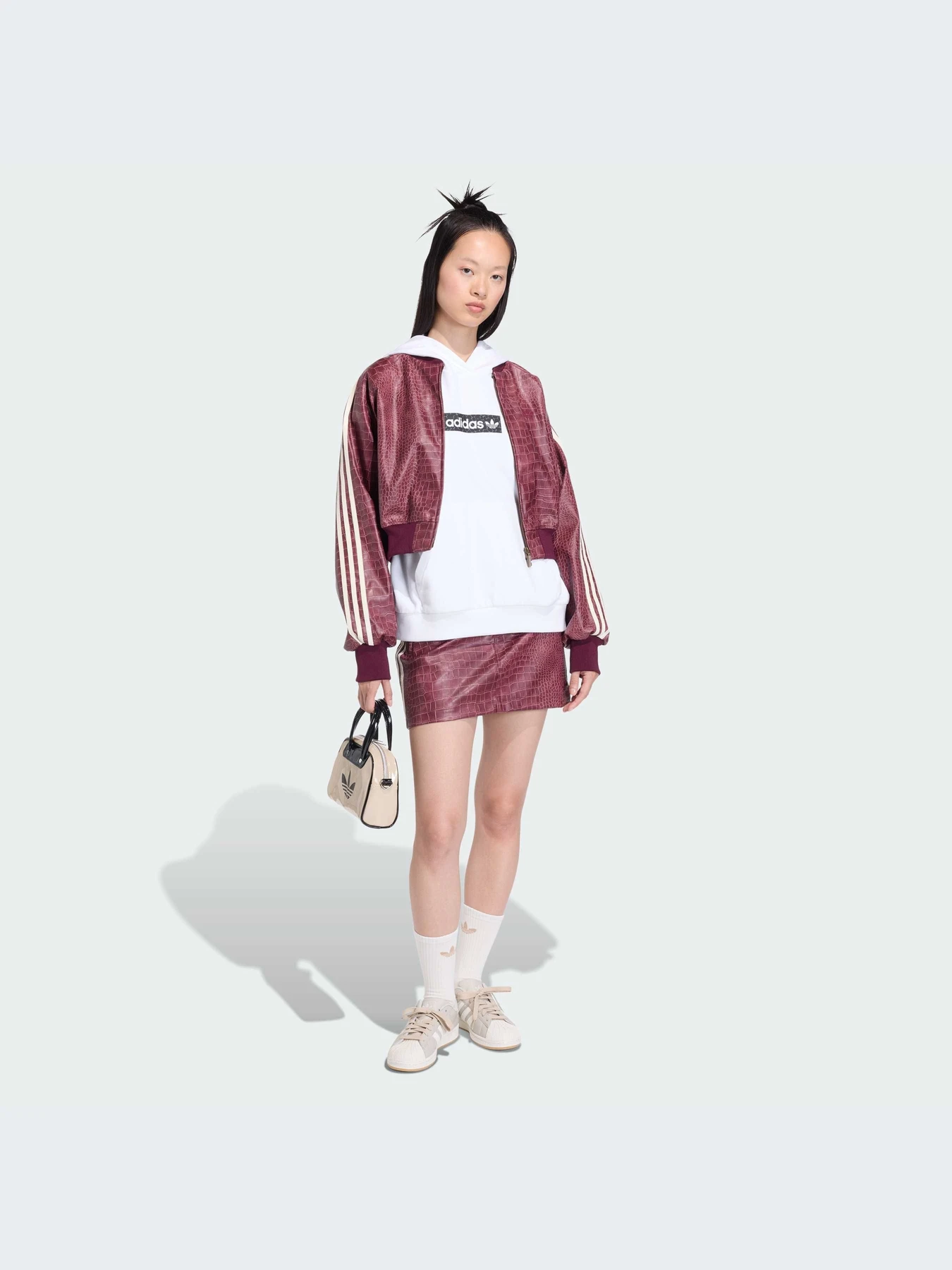 Куртки и дубленки Adidas модель KD8792-KZ Куртки и дубленки Adidas модель KD8792-KZ Фото