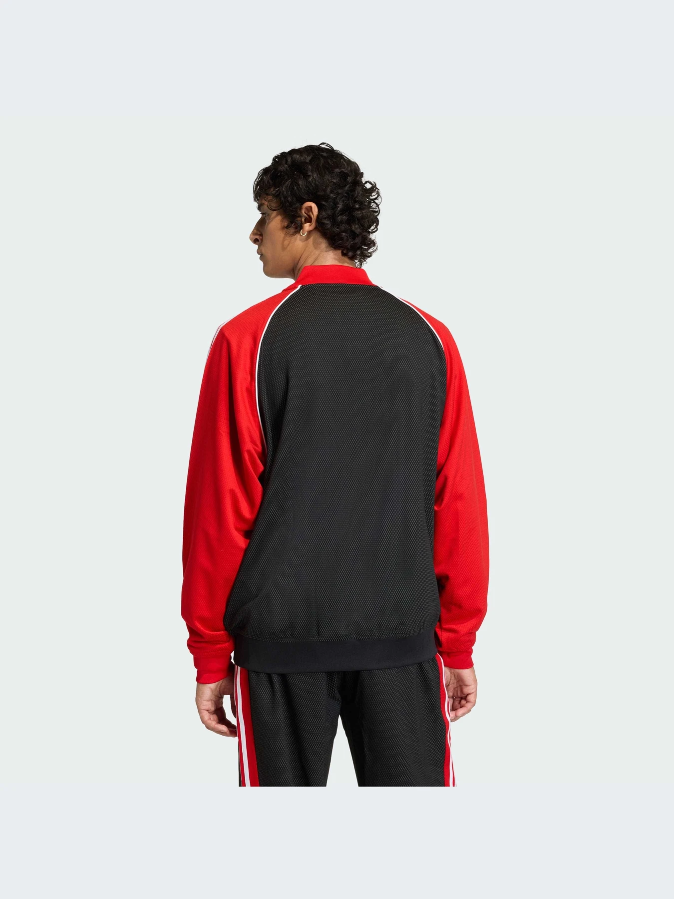 Худи и свитшоты Adidas модель KE0115-KZ Худи и свитшоты Adidas модель KE0115-KZ Фото