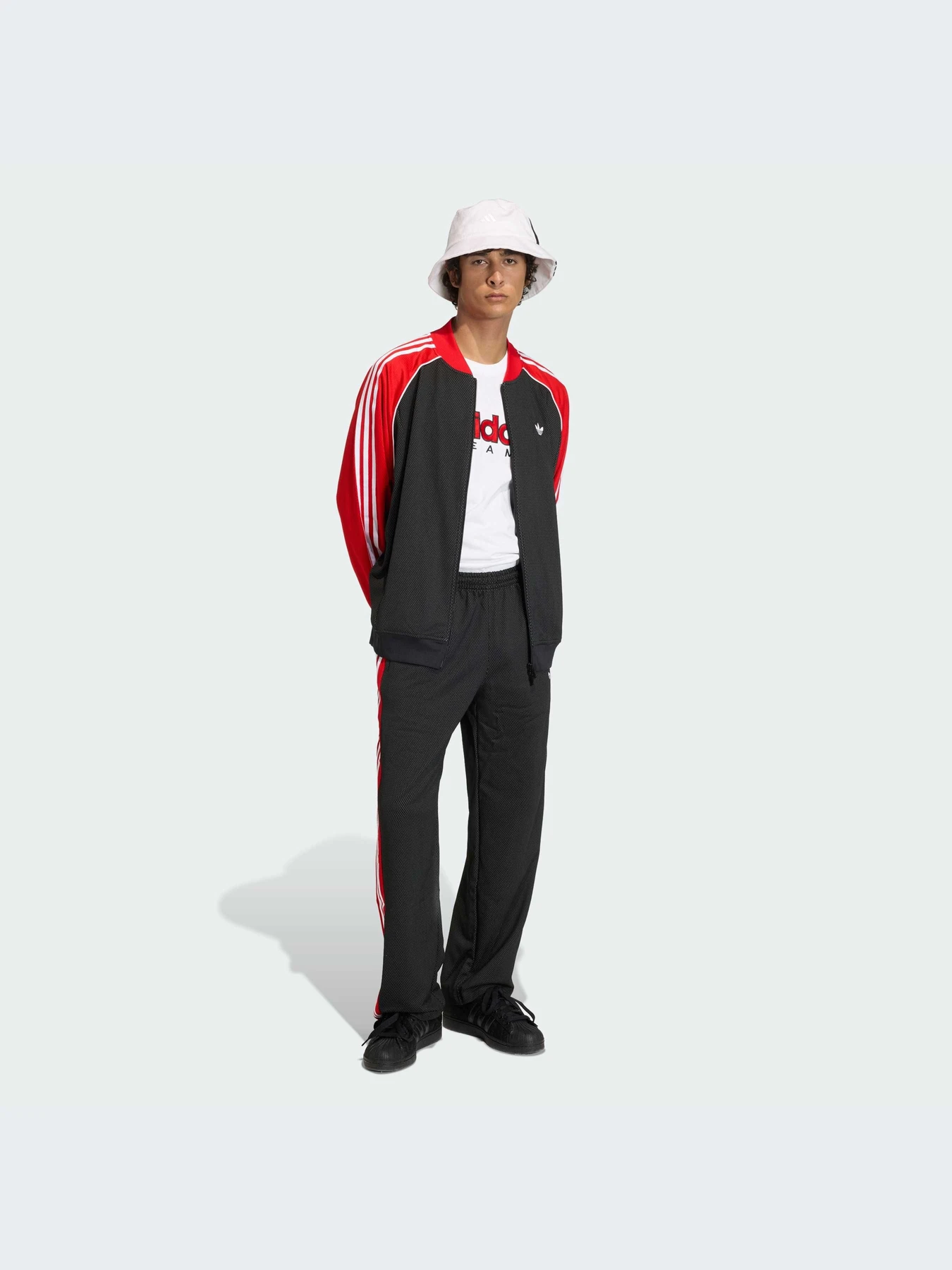 Худи и свитшоты Adidas модель KE0115-KZ Худи и свитшоты Adidas модель KE0115-KZ Фото