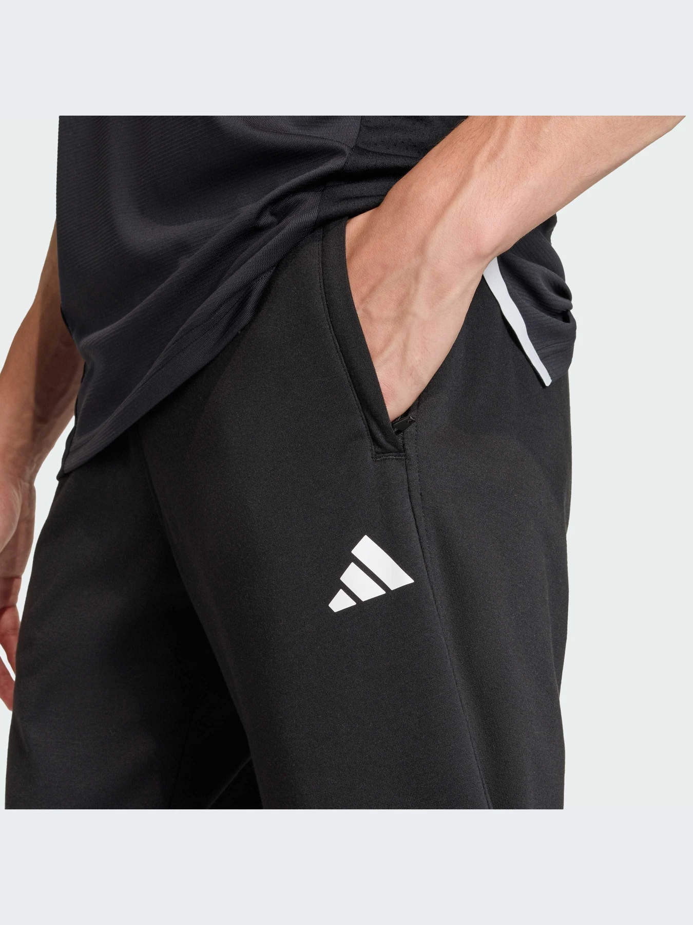 Брюки Adidas модель KS7959-KZ Брюки Adidas модель KS7959-KZ Фото