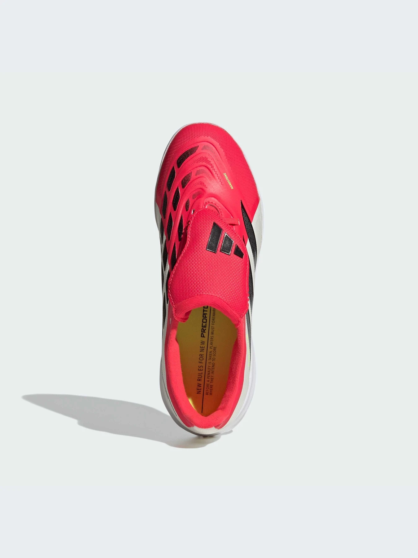 Кроссовки Adidas Predator модель JR7917-KZ Кроссовки Adidas Predator модель JR7917-KZ Фото